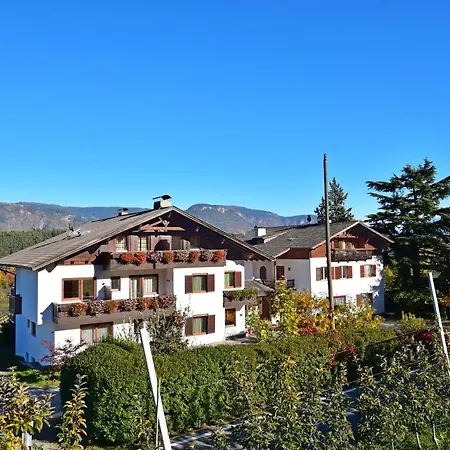 Pension Dolomitenblick-2